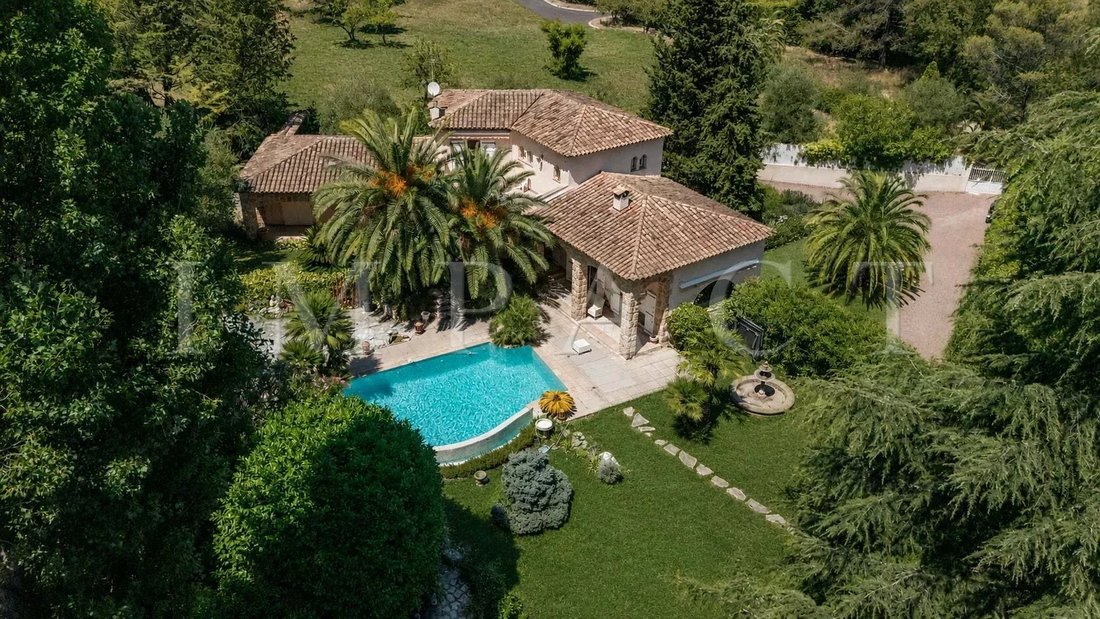 Villa in Mougins, Provence-Alpes-Côte d'Azur, France 2 - 15945993