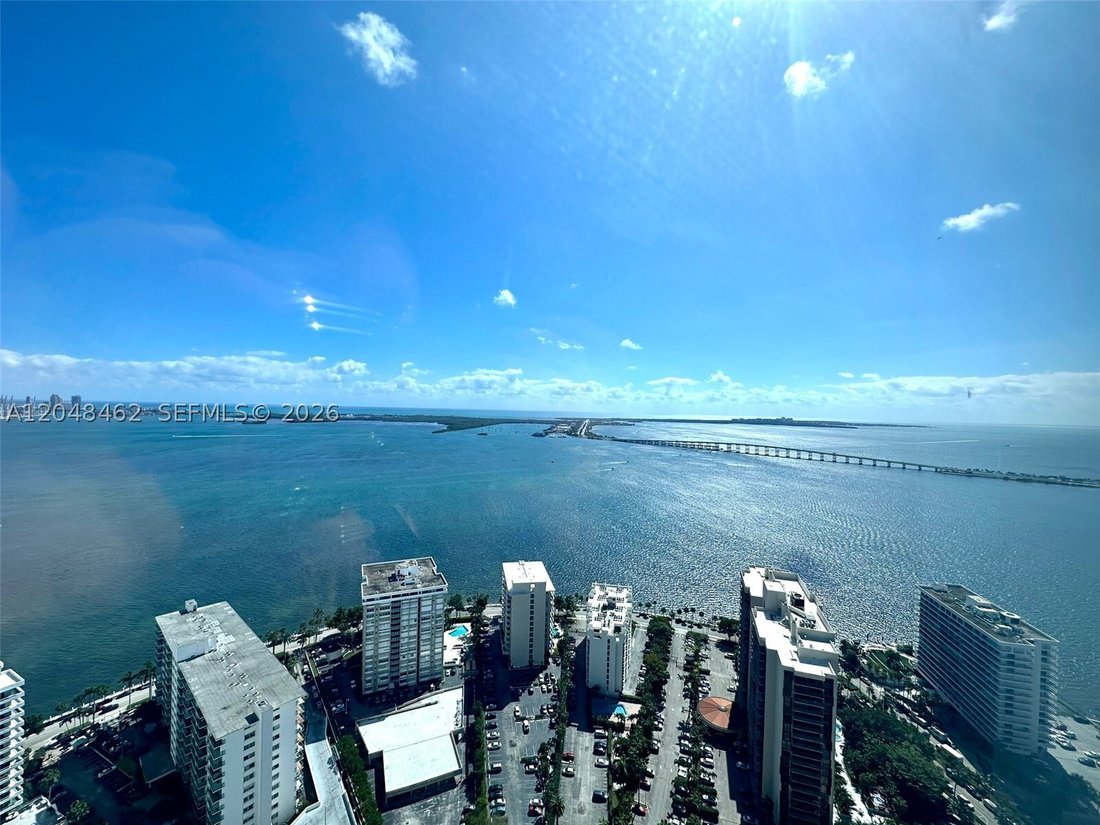 Condo in Miami, Florida, United States 1 - 18354270
