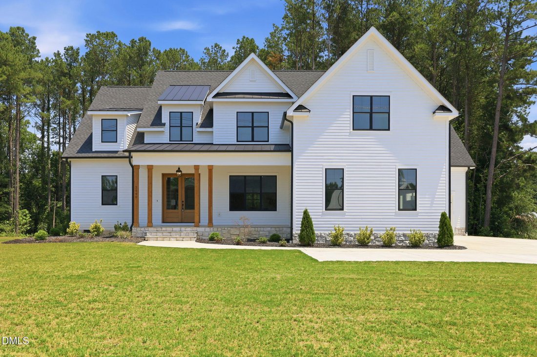 House in Four Oaks, North Carolina, United States 1 - 17093272