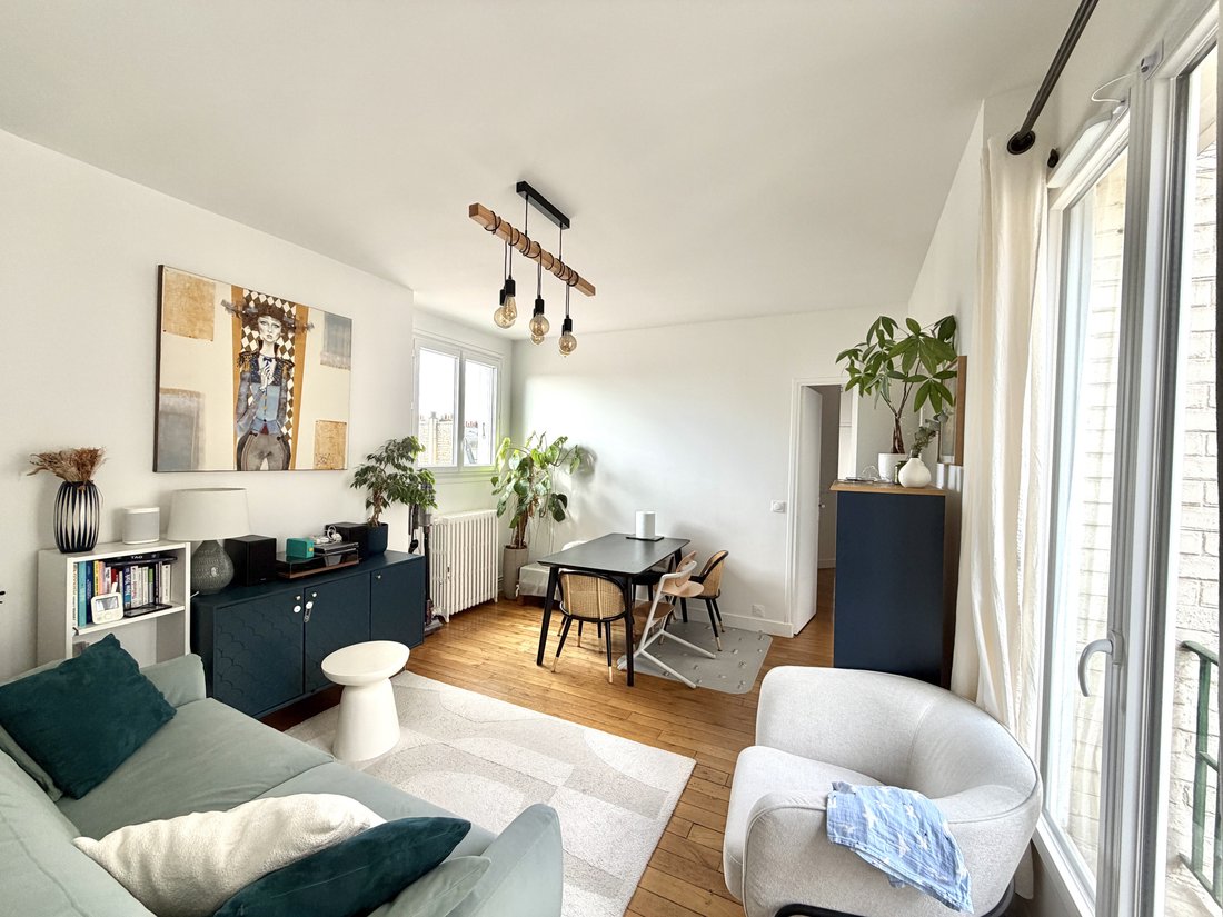 Apartment in Saint-Mande, Ile-de-France, France 2 - 18352143