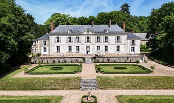 Chateau in Chenonceaux, Centre-Val de Loire, France 1