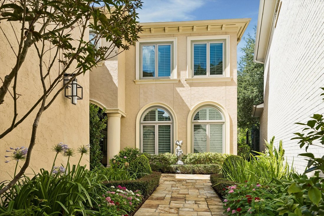 House in Houston, Texas, United States 3 - 18353074