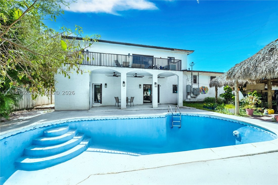House in North Miami Beach, Florida, United States 4 - 18354340