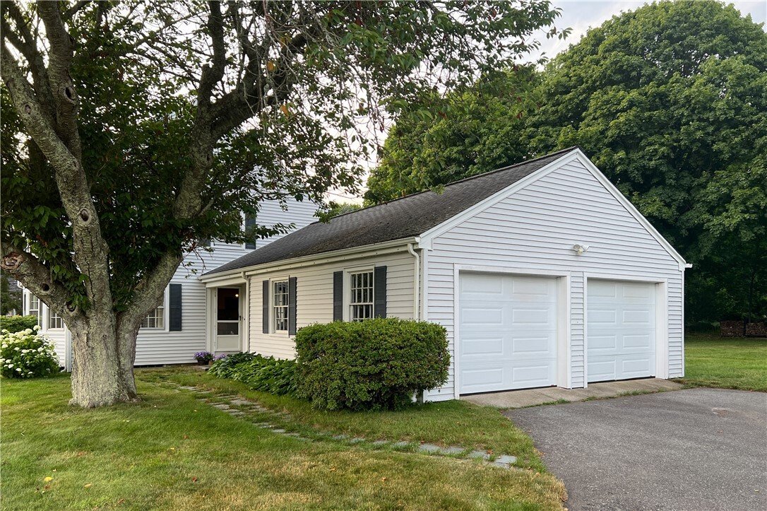 House in Middletown, Rhode Island, United States 4 - 18350820