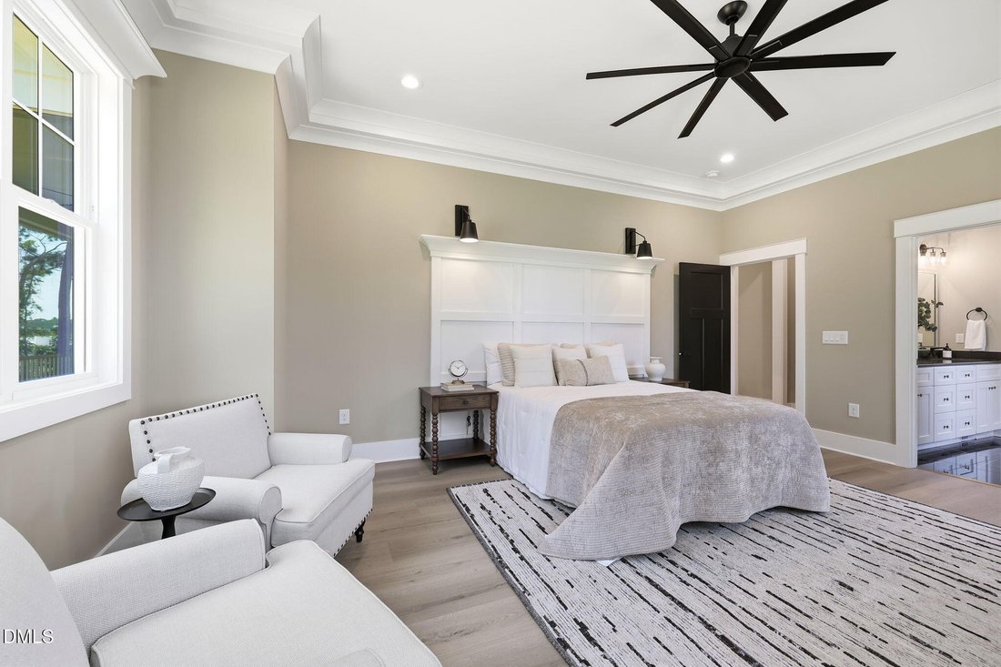 House in Four Oaks, North Carolina, United States 5 - 17093272