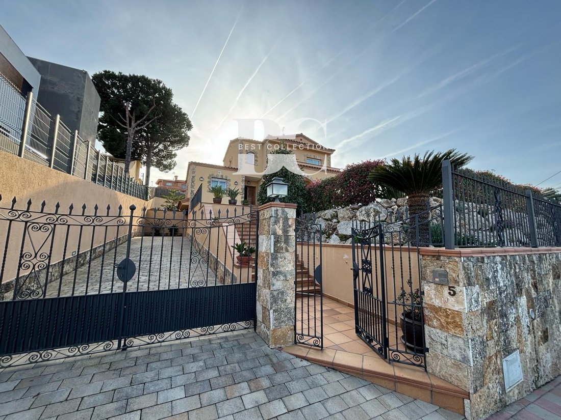 House in Lloret de Mar, Catalonia, Spain 2 - 18351950