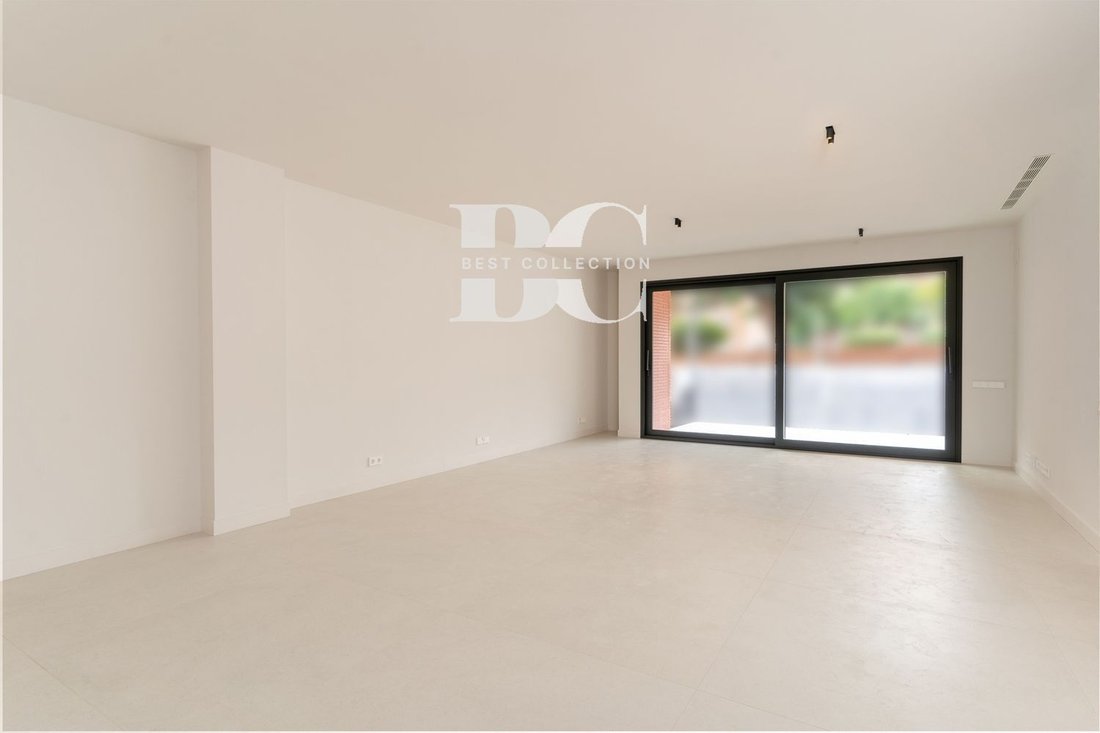 Apartment in Sarrià-Sant Gervasi, Barcelona, Spain 4 - 18351980