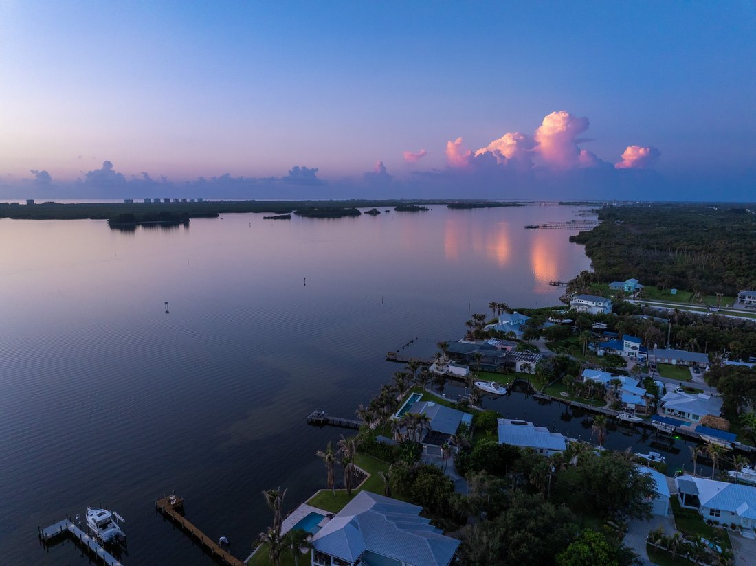 House in Fort Pierce, Florida, United States 2 - 18352960