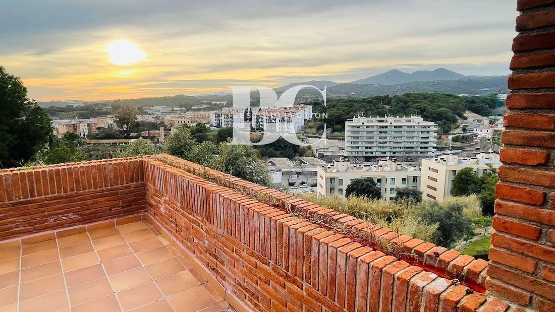 Casa a Arenys de Mar, Catalogna, Spagna 3 - 18351744