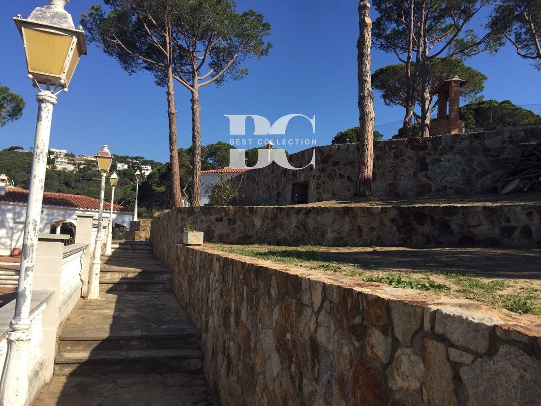 Villa in Lloret de Mar, Catalonia, Spain 2 - 18351418