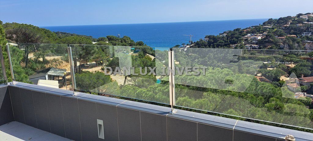 Chalet in Lloret de Mar, Catalonia, Spain 1 - 18351512