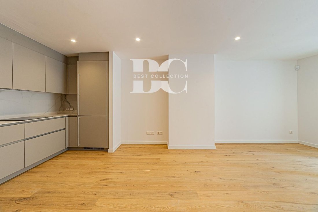 Apartment in Sarrià-Sant Gervasi, Barcelona, Spain 5 - 18352005