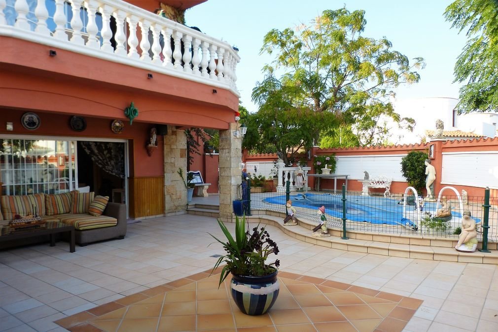 Apartment in Empuriabrava, Catalonia, Spain 1 - 18352482