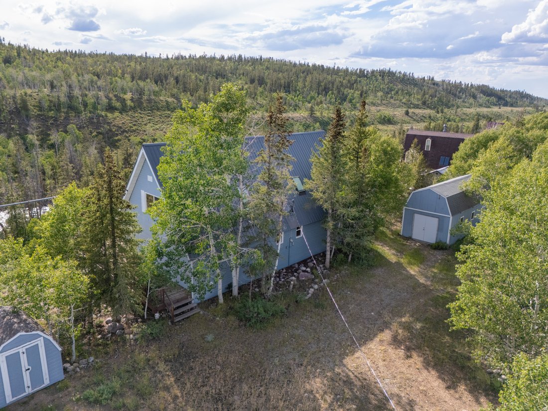 Kamas, Utah, United States 3 - 18354874