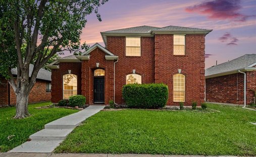 House in The Colony, Texas, United States 1