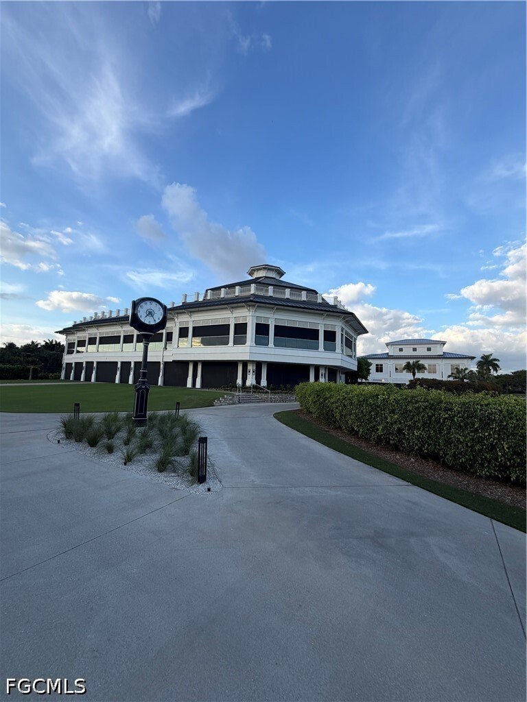 Condo in Naples, Florida, United States 3 - 18354003