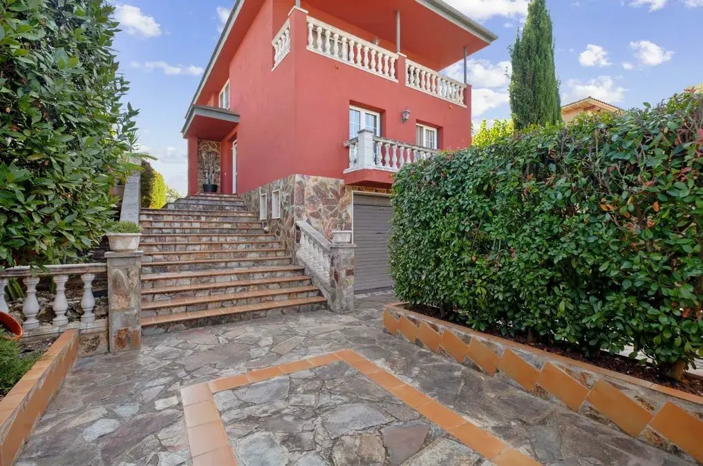 Villa in Girona, Catalonia, Spain 1 - 18351531