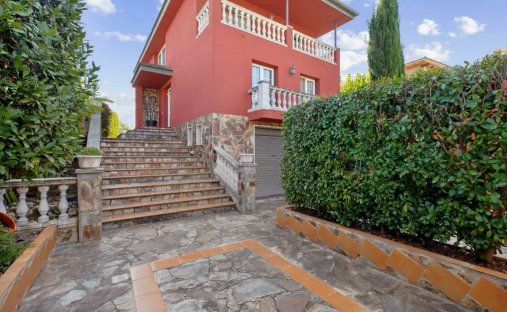 Villa a Girona, Catalogna, Spagna 1