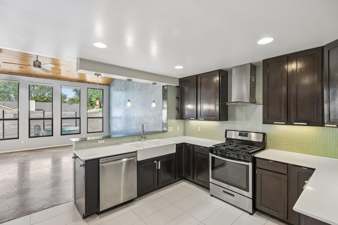 House in Austin, Texas, United States 2 - 18353608
