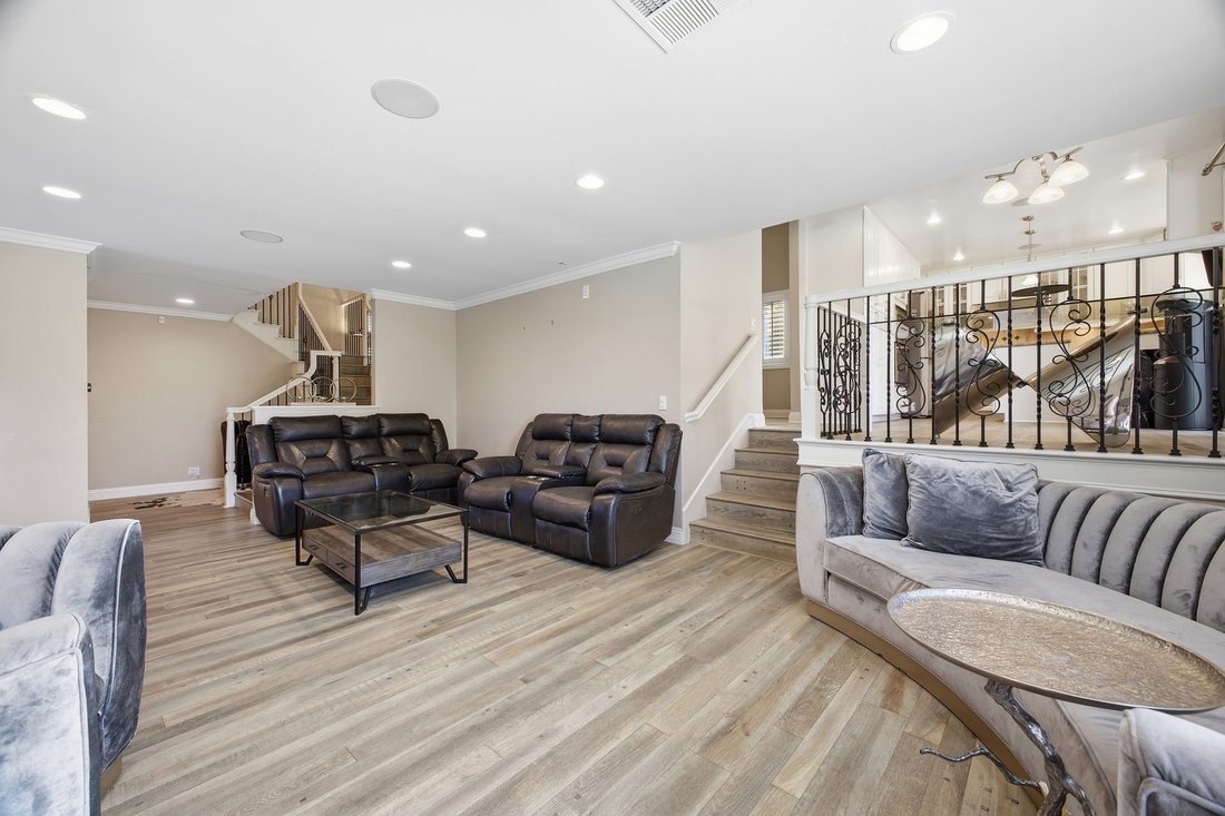 House in Orange, California, United States 4 - 18353221