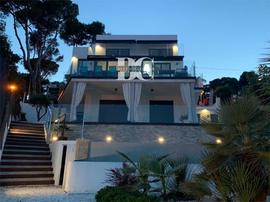 Chalet in Torre Valentina, Calonge i Sant Antoni, Catalonia 1 - 18351234