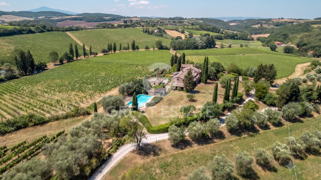 Estate in Montepulciano, Tuscany, Italy 4 - 18354271