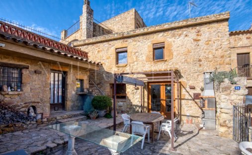 Country House in Pals, Catalonia, Spain 1
