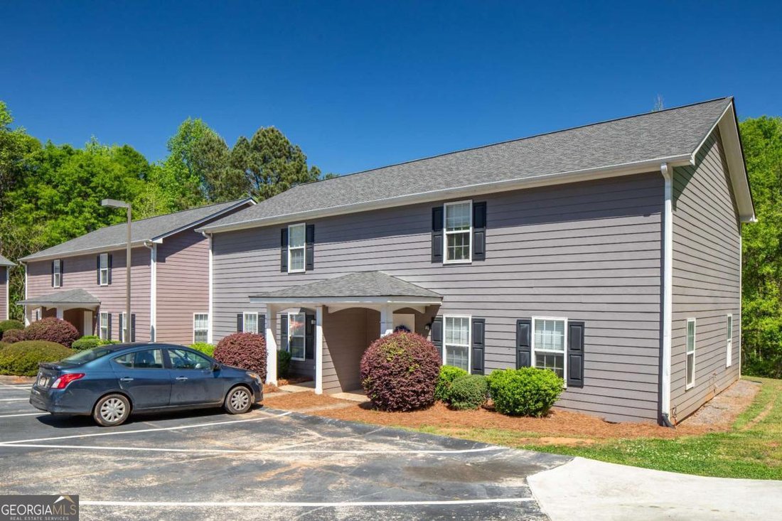 House in Commerce, Georgia, United States 2 - 18353914