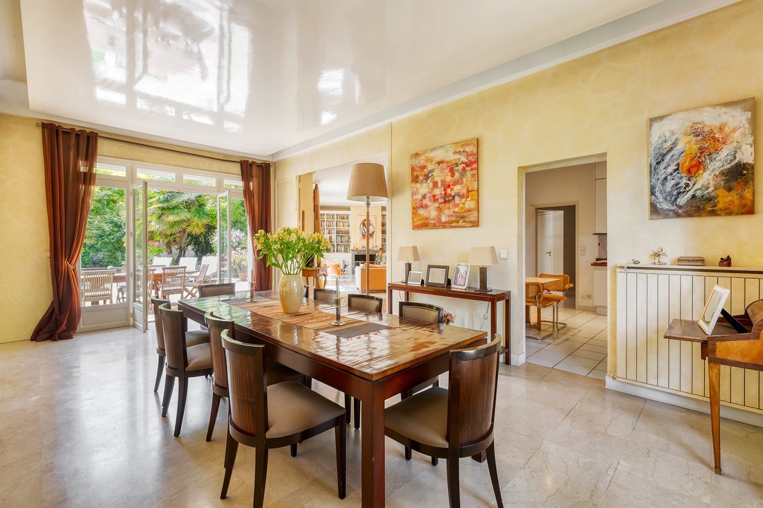 House in Saint-Cloud, Ile-de-France, France 5 - 18286558