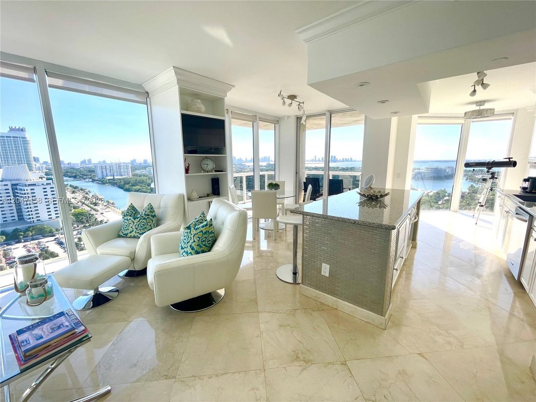 Condo in Miami Beach, Florida, United States 3 - 18355583