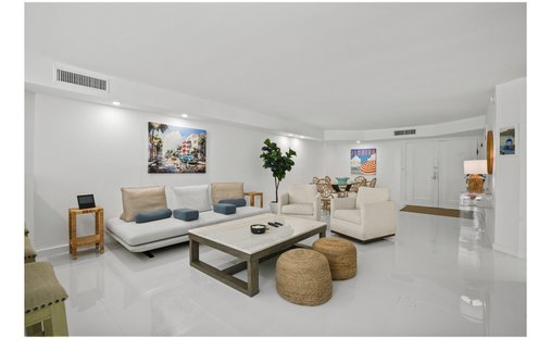 Eigentumswohnung in Miami Beach, Florida, Vereinigte Staaten 1