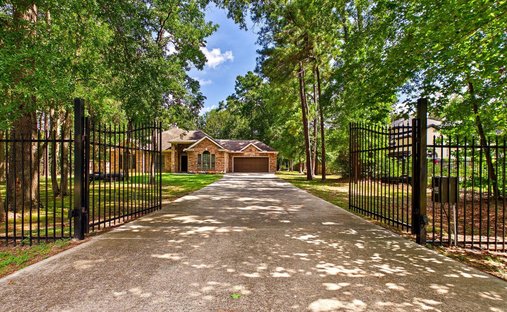House in Porter, Texas, United States 1
