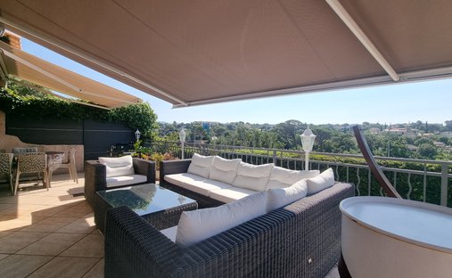 Villa in Exterieurs, Frejus, France 1