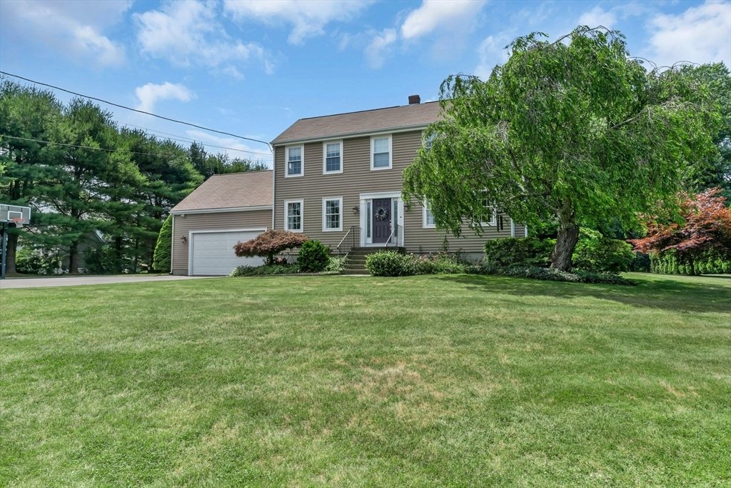 House in Seekonk, Massachusetts, United States 2 - 18355479