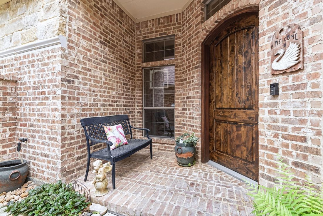 House in The Woodlands, Texas, United States 5 - 18355315