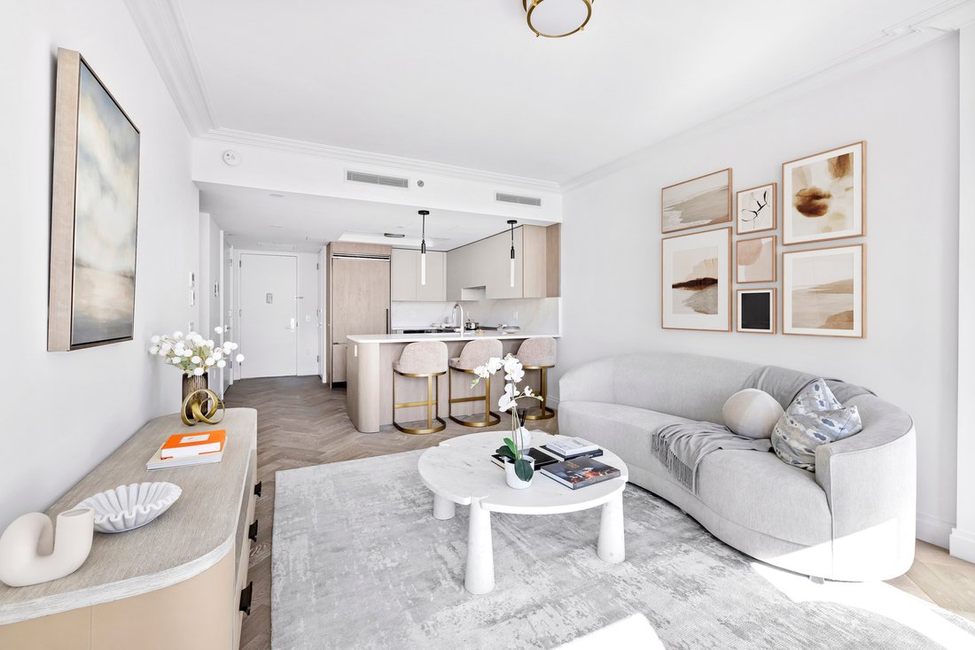 Condo in New York, New York, United States 1 - 18355528