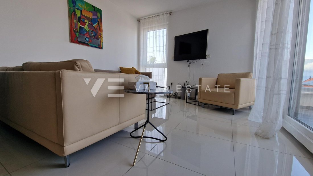 Apartment in Njivice, Primorje-Gorski Kotar County, Croatia 5 - 18355598