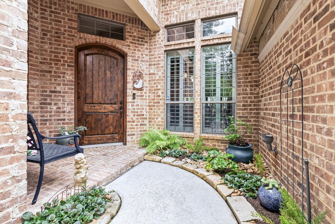 House in The Woodlands, Texas, United States 4 - 18355315