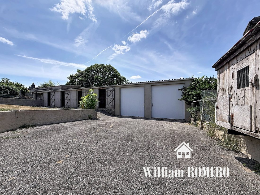 House in Zone Urbaine, Questembert, France 5 - 18356497