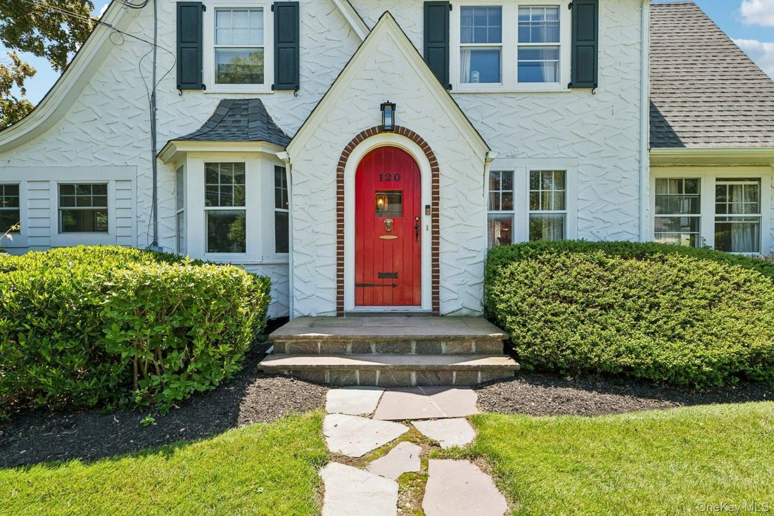 House in East Williston, New York, United States 3 - 18356414