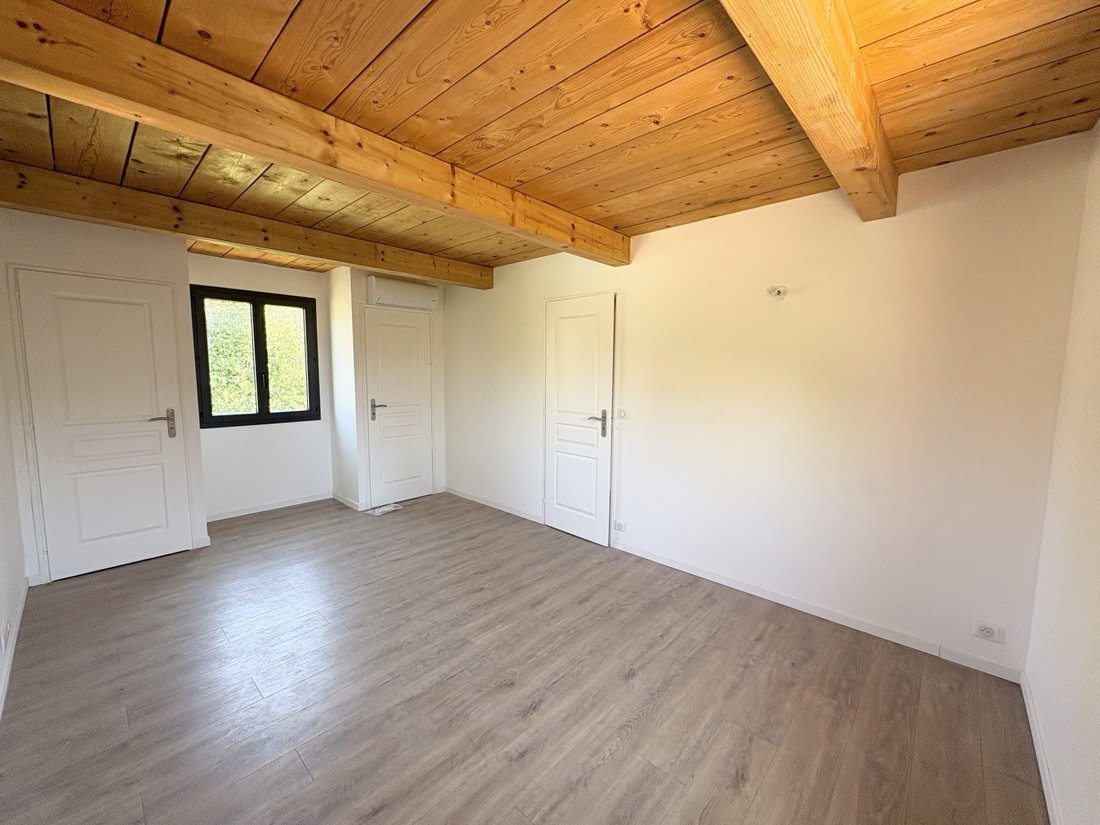 Villa in Aguillon, Toulon, France 4 - 17699926