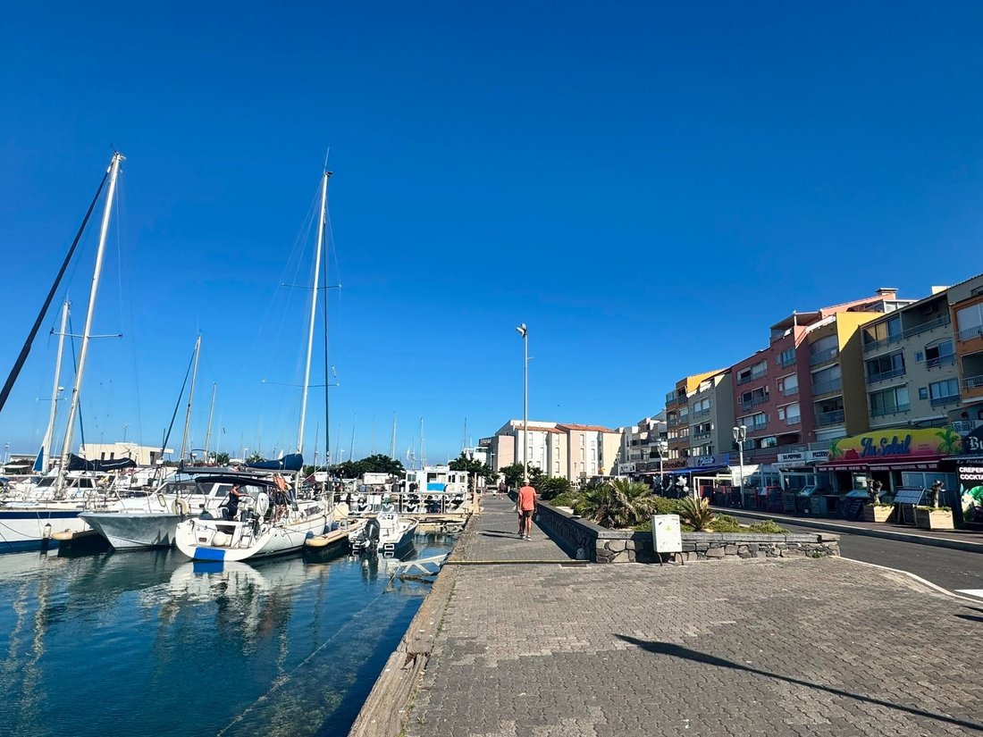 House in Le Cap d'Agde, Agde, France 4 - 18355822