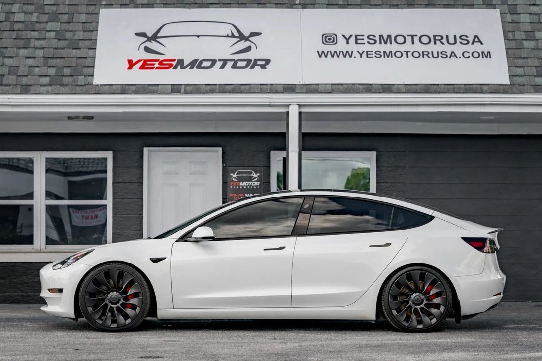 Sedan in Orlando, FL, United States 4 - 18356005