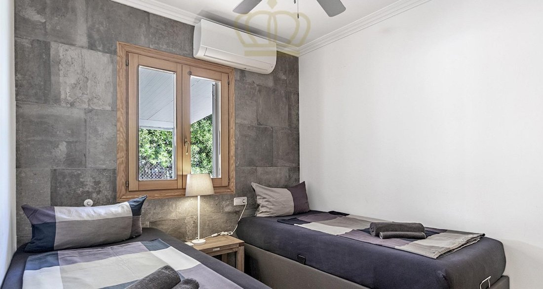 Villa in Balearic Islands, Spain 4 - 18356888