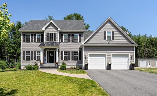 House in Dighton, Massachusetts, United States 1