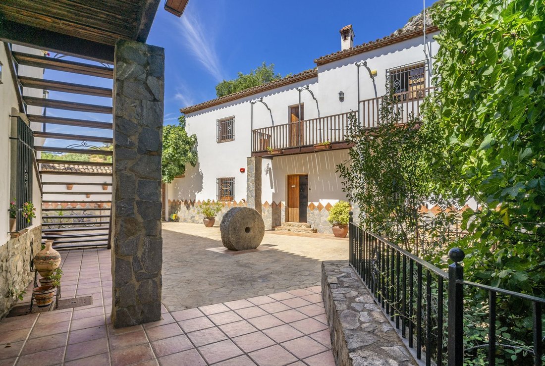 Finca in Ronda, Andalusia, Spain 4 - 18357807