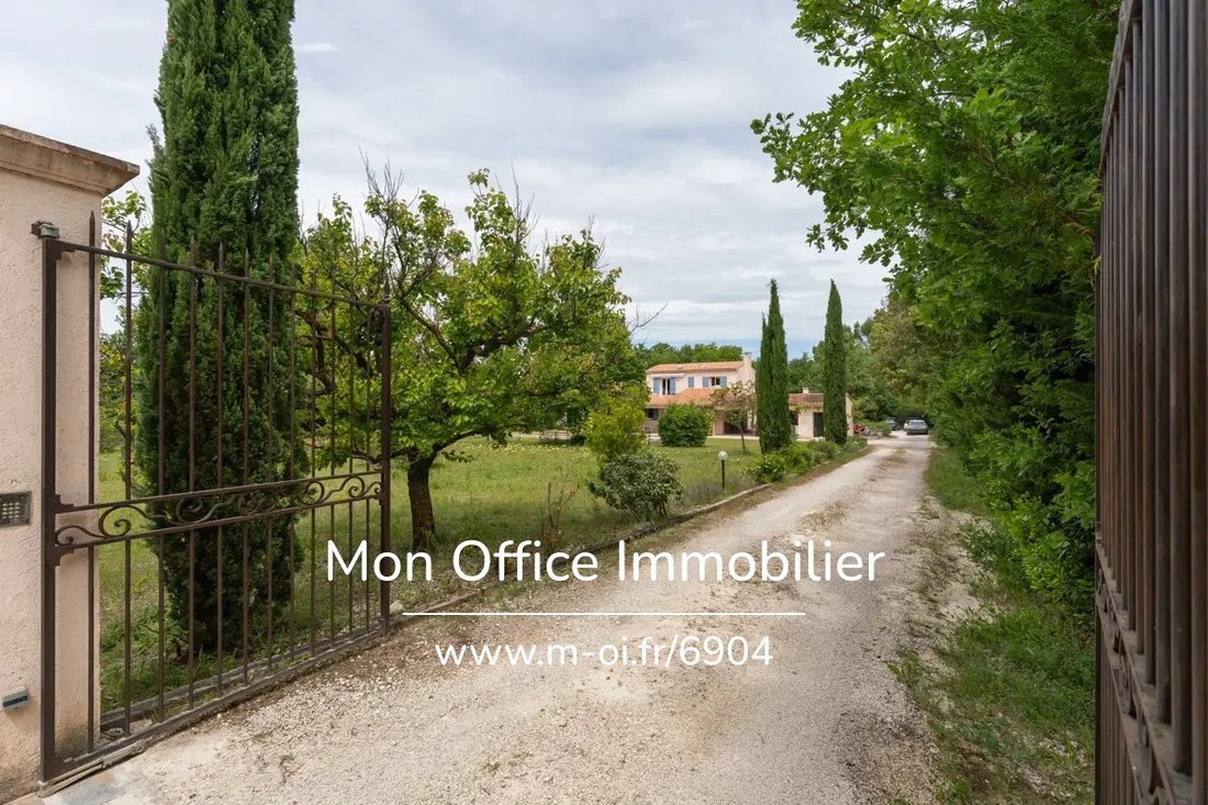 House in Plateau de Puyricard-La Trévaresse, Aix-en-Provence, France 2 - 18357377