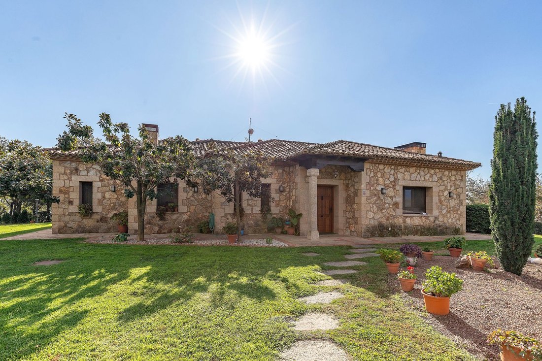 House in Candeleda, Castile and Leon, Spain 2 - 18358704