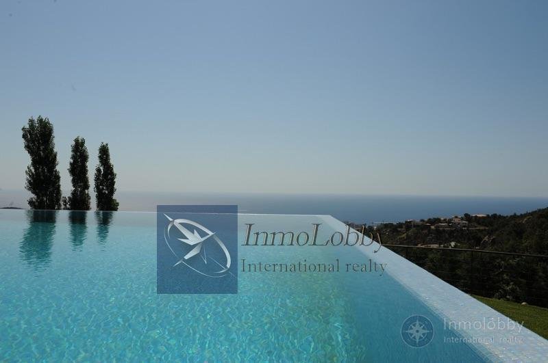 Villa in Platja d'Aro, Catalonia, Spain 2 - 18351380