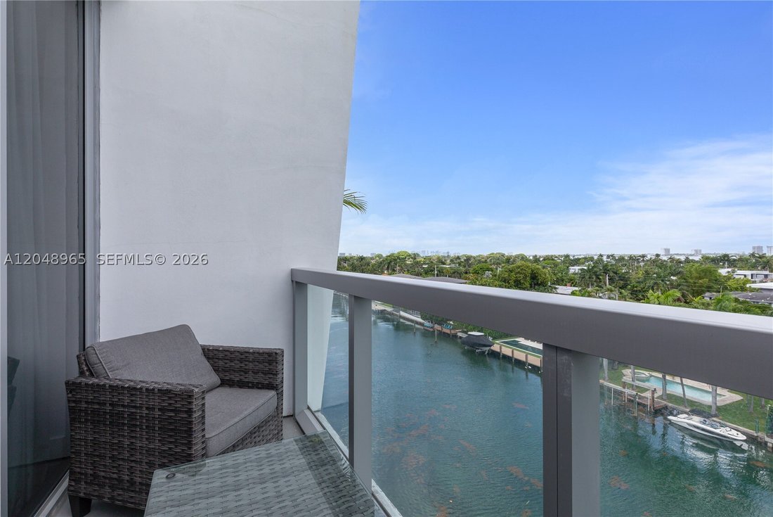 Condo in Bal Harbour, Florida, United States 2 - 18356818